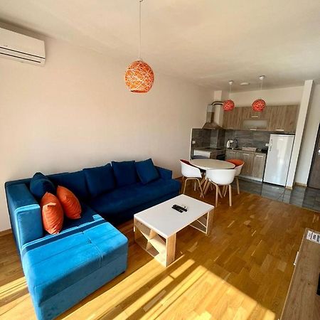 Z apartment Podgorica Buitenkant foto