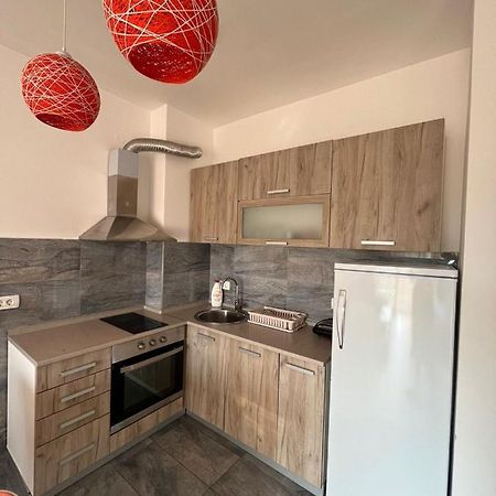 Z apartment Podgorica Buitenkant foto
