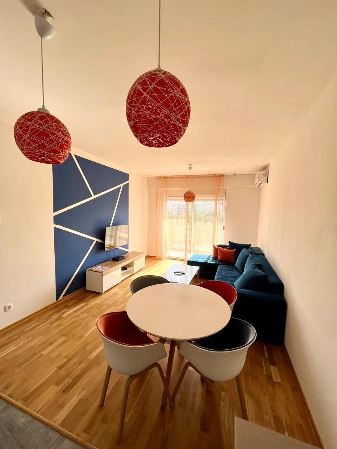 Z apartment Podgorica Buitenkant foto